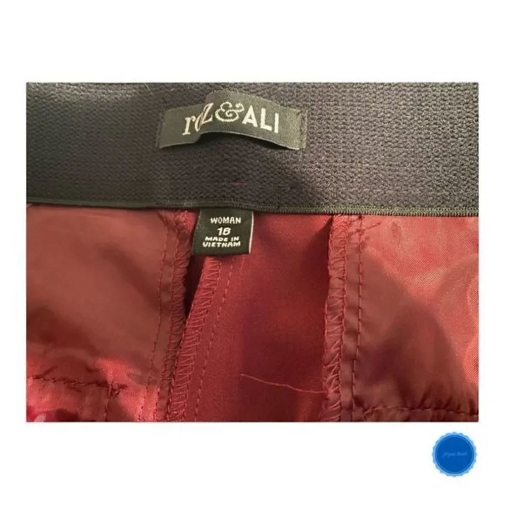 Roz & Ali Classic Fit Ankle Pants